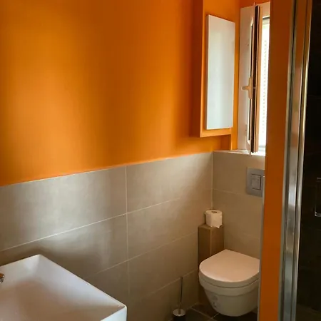 Apartment Wunderschoene In Jugendstilvilla Am Hafen